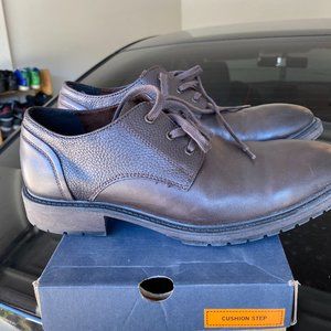 G.H. Bass Co. Brown Dress Shoes/Oxfords (Romeo)